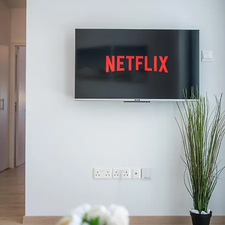 Casamar - Upscale One-bedroom By The Sea Apartman Lárnaka