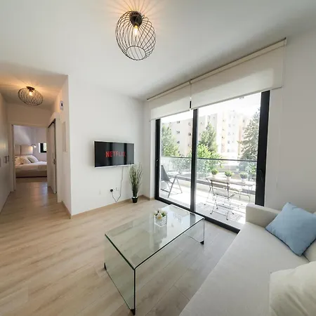 Casamar - Upscale One-bedroom By The Sea Lárnaka