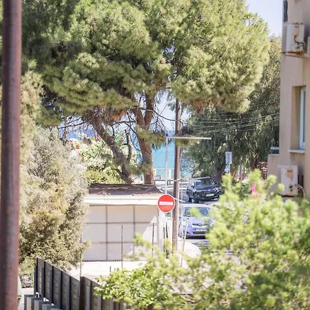 Apartment Casamar - Upscale One-bedroom By The Sea Larnaka