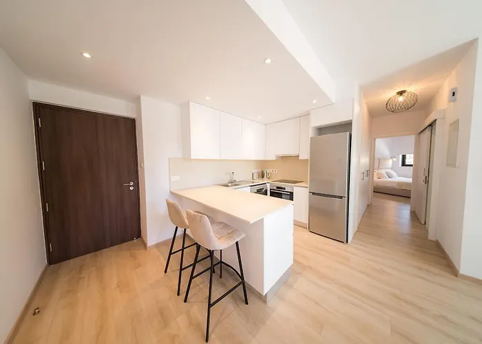 Casamar - Upscale One-bedroom By The Sea 拉纳卡