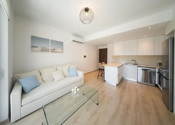 Casamar - Upscale One-bedroom By The Sea 拉纳卡